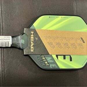 HEAD Extreme Elite pickleball paddle